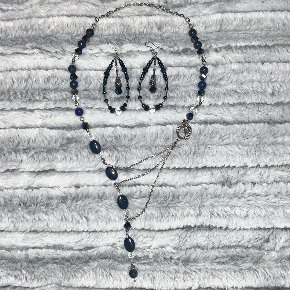 Handmade one of a kind custom necklace and earrings in navy blue glass beads.